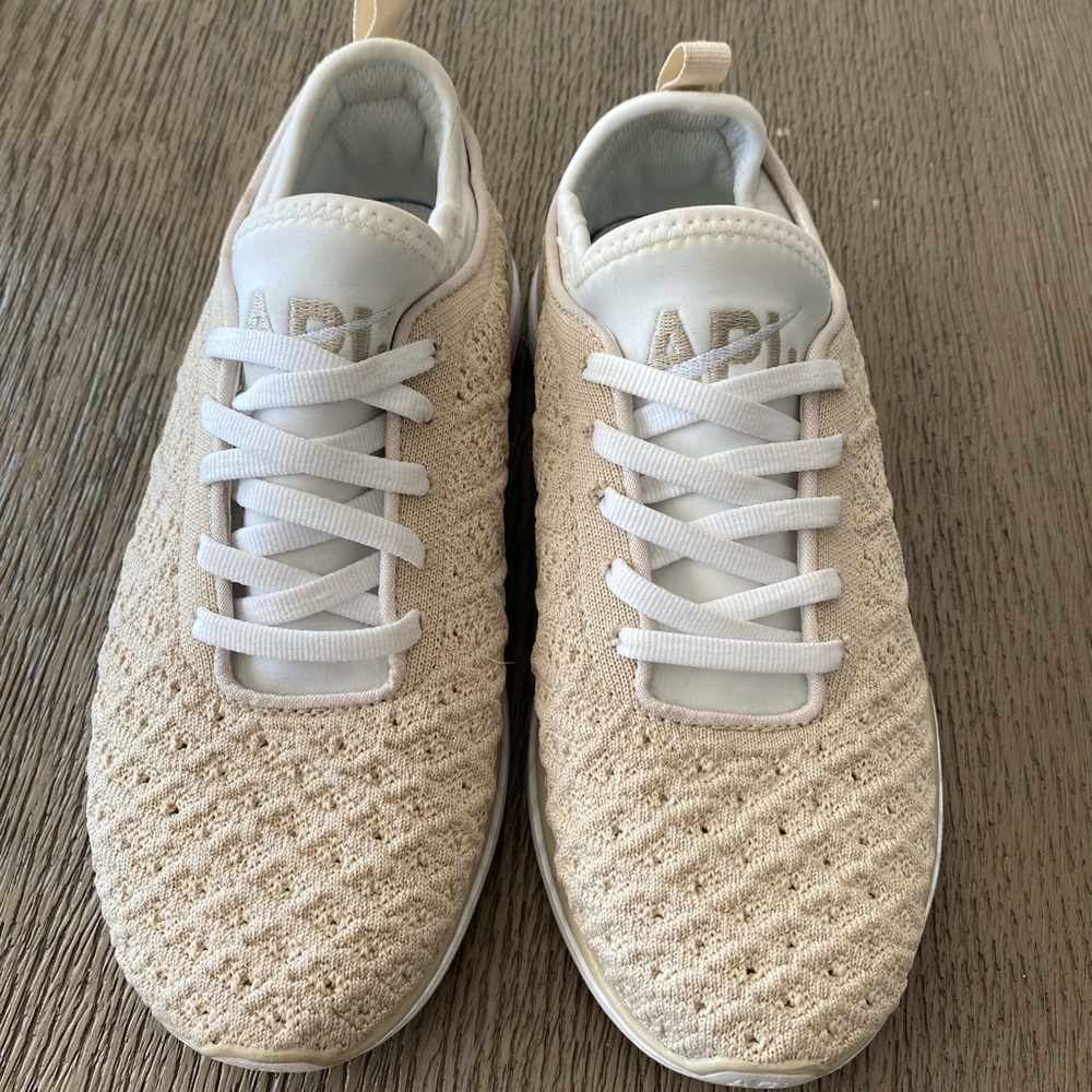 APL Women's Shoes in Cream and White